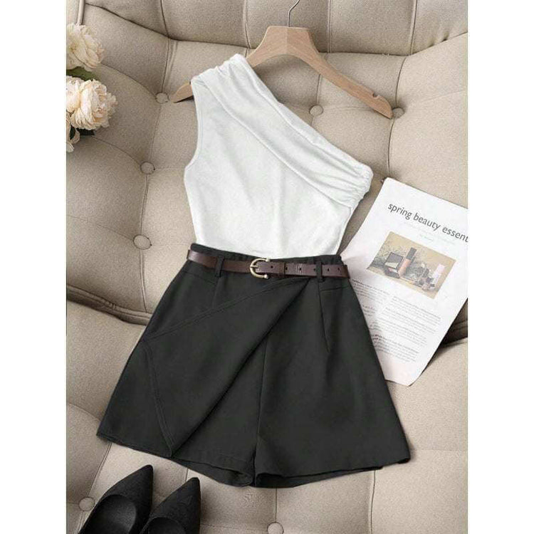 Fashionable All-Match Commuter High Elastic Black Shorts – Chic and Functional