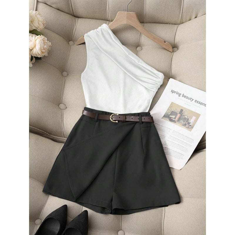 Fashionable All-Match Commuter High Elastic Black Shorts – Chic and Functional